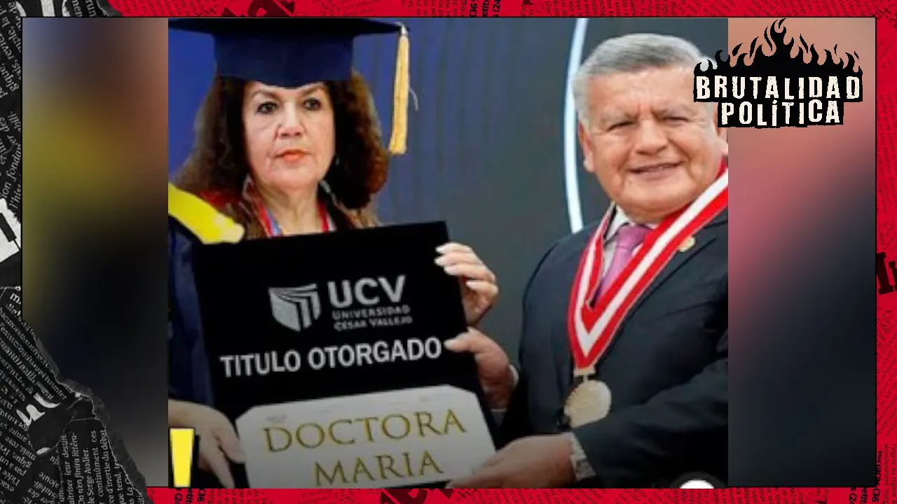 Reproducir: ACUÑA ENTREGA DIPLOMA A SU HERMANA | #BRUTALIDADPOLITICA
