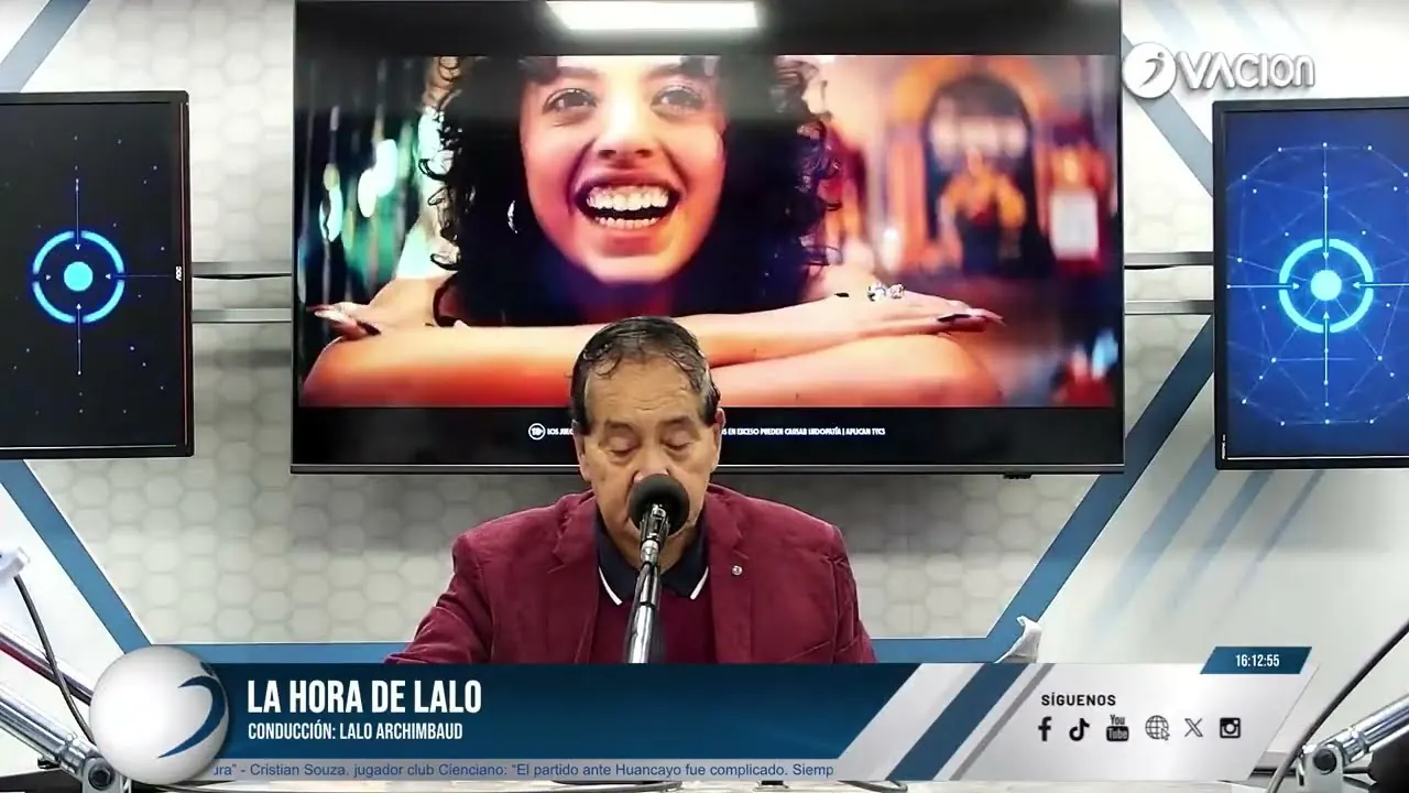 Reproducir: 🔴 #ENVIVO | La Hora de Lalo por RADIO OVACION