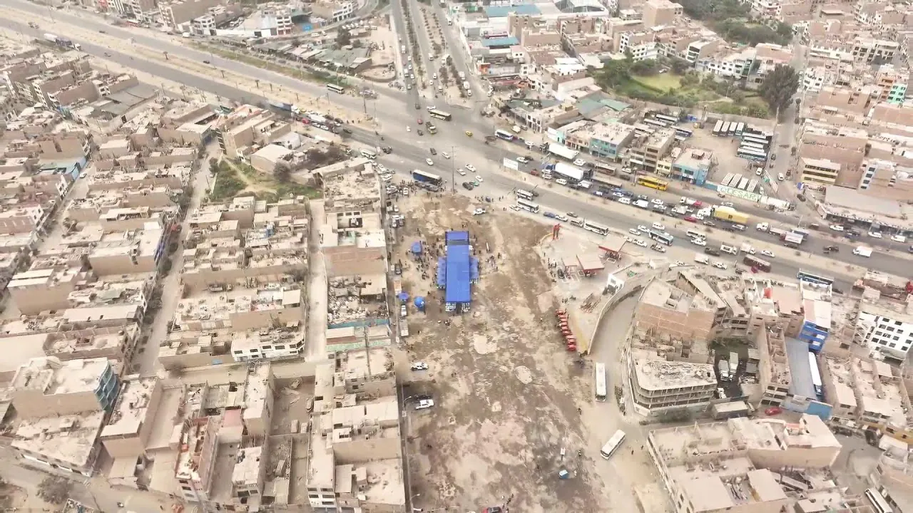Reproducir: Inicio de obra en la av. Carlos Izaguirre | 13 de agosto.