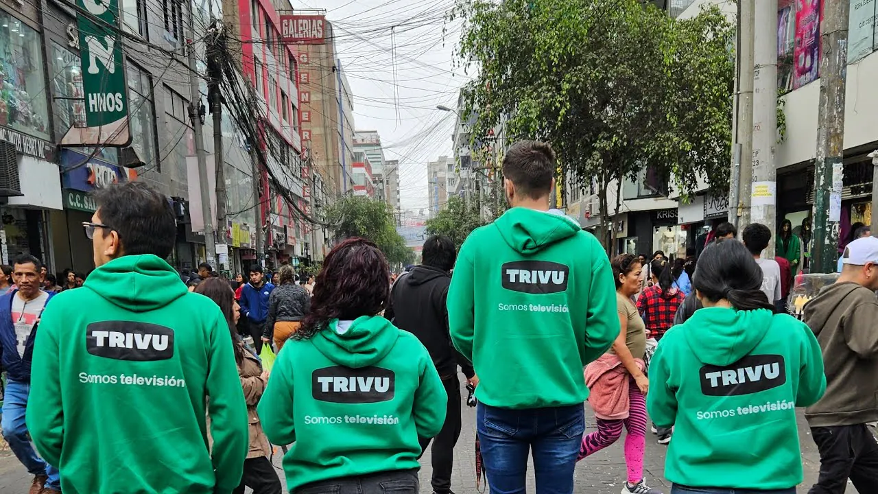 Reproducir: CHIMICHURRI EN VIVO EN GAMARRA