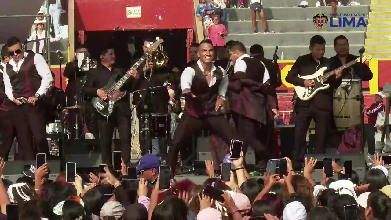 Reproducir: Concierto por el Día de la Madre. 10 de mayo.