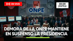 JOSÉ DOMINGO PÉREZ MARCA DISTANCIA DE ROBERTO SÁNCHEZ