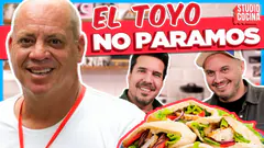 EL TOYO NOS DA UN SUSTO EN VIVO I PAN PITA RELLENO I Studio Cocina
