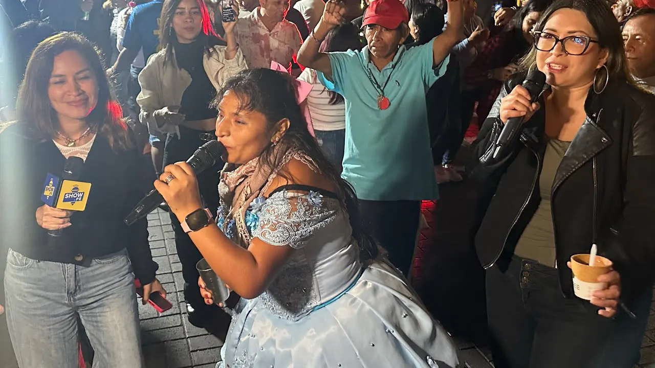 Reproducir: NUESTRO PRIMER IRL | DESDE EL CORAZÓN DE LIMA