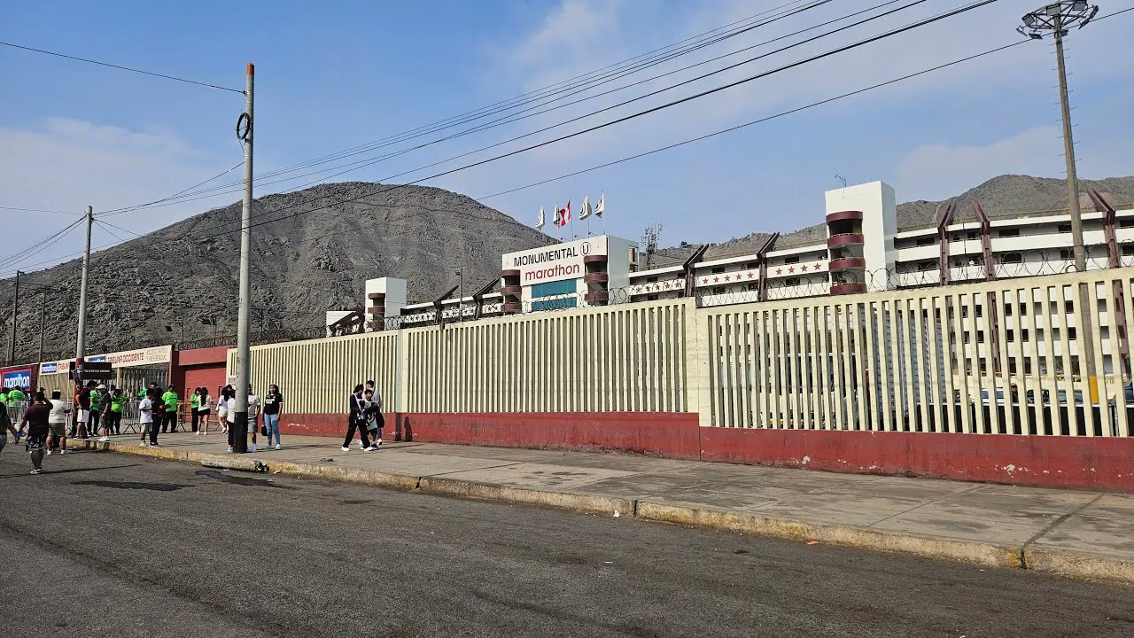 Reproducir: 🔴LA PREVIA UNIVERSITARIO DE DEPORTES vs FC CAJAMARCA | La Interna