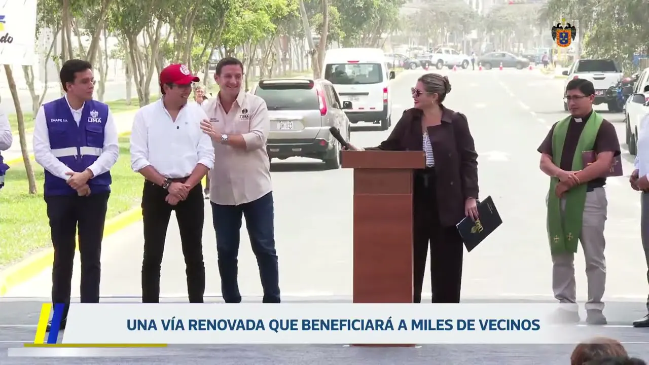 Reproducir: Inauguración av. Tusilagos | 13 de noviembre