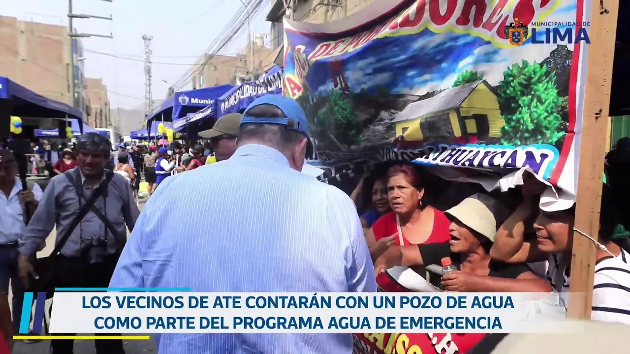 Reproducir: Colocación de la primera piedra para pozos de agua en Huaycán. 8 de abril.